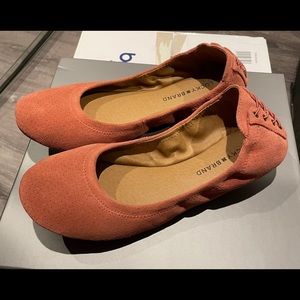 NEW - Lucky Ballet Flat